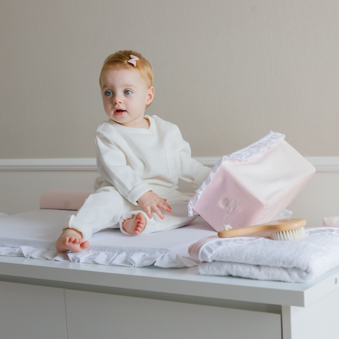 משטח החתלה לתינוק